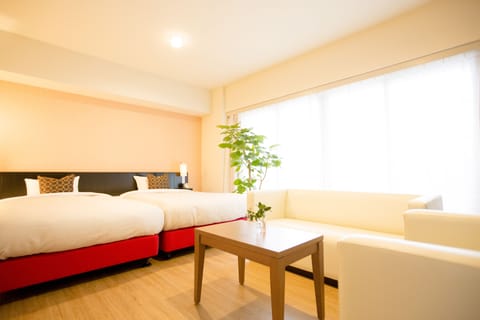 Balcony Twin Room - Non Smoking, NO group booking/ more than 2 rooms | Free WiFi, bed sheets