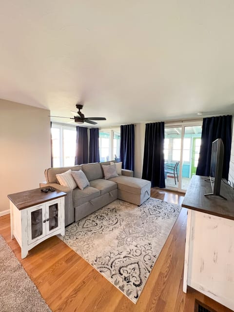 The sofa houses a pullout bed suitable for teens or children.