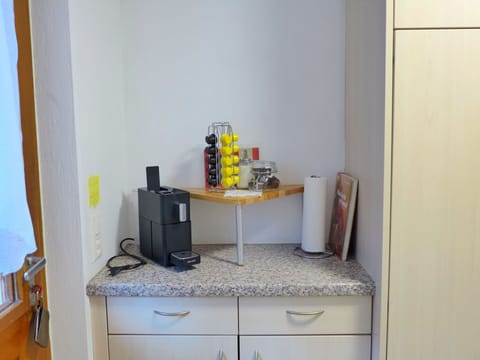 Property, Furniture, Cabinetry, Building, Table, Computer Desk, Interior Design, Shelving, Drawer, Desk