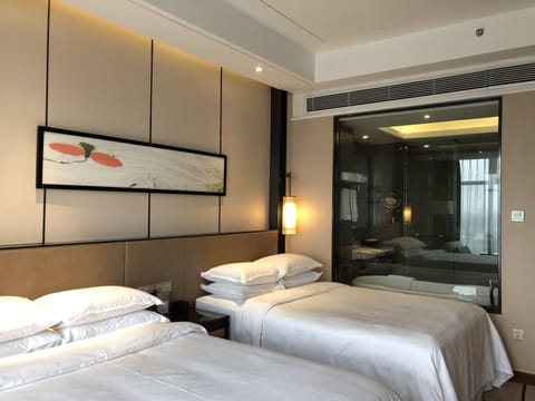 Deluxe Room, 2 Twin Beds | Premium bedding, minibar, in-room safe, individually decorated