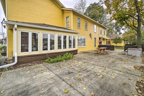 Troy Vacation Rental | 3BR | 3BA | Stairs Required | 2,600 Sq Ft