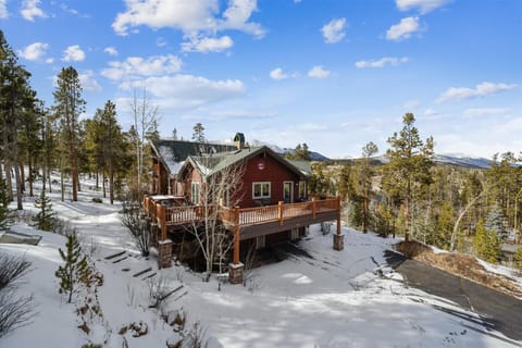 Exterior - Highfield Trail - Breckenridge Vacation Rental