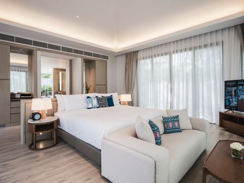 Two Bedroom Royal Beachfront Pool Villa | Premium bedding, free minibar items, in-room safe