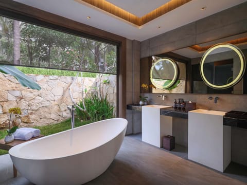 Villa, 1 Bedroom, Private Pool, Garden Area | Bathroom | Separate tub and shower, eco-friendly toiletries, hair dryer, bathrobes