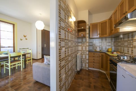 Family Apartment, 1 Bedroom (Villa Fiorita - Apt 4 - Mimosa) | Private kitchen | Fridge, oven, stovetop, coffee/tea maker