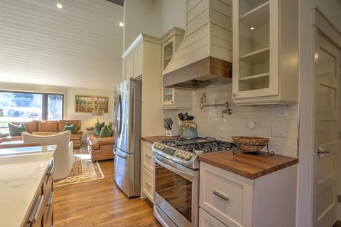 Well-equipped chef's kitchen