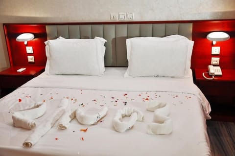 Standard Double Room | Premium bedding, desk, free WiFi, bed sheets