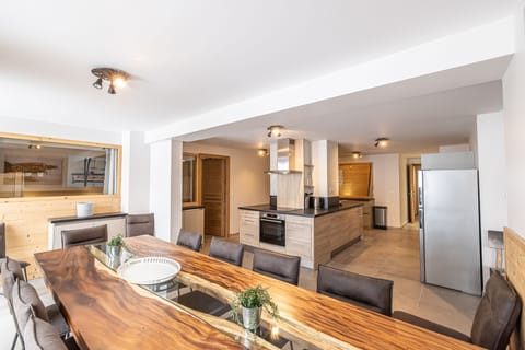 5811fd51-1b5c-4f29-a0a6-e4c1e18ece54