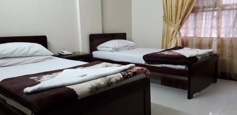 Deluxe Double or Twin Room | Free WiFi, bed sheets