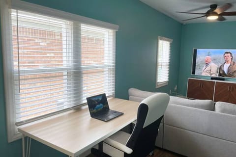 Enjoy our high speed internet (400mbps!) with a comfortable desk and chair, perfect for working vacations.