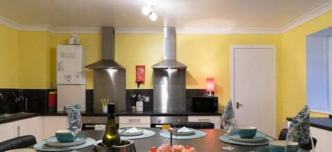 Large Kitchen Dining area at Dunedin House Huntly