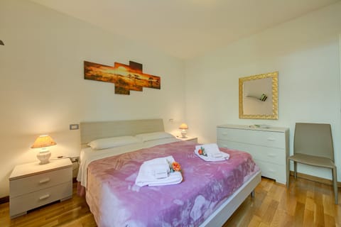 Family Apartment, 1 Bedroom (Sun And Wind - Holiday Apartment) | 1 bedroom, free WiFi, bed sheets