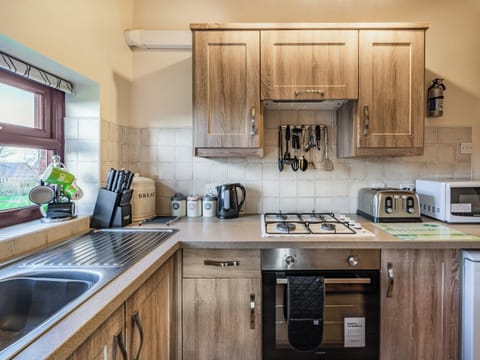 Kitchen area | The Granary - Hardhorn Breaks, Poulton Le Fylde