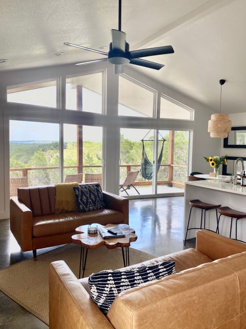 Stunning views and bright natural light in Northstar's living area. 