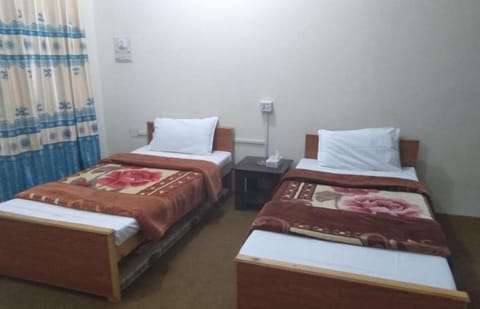Standard Double or Twin Room | Free WiFi, bed sheets