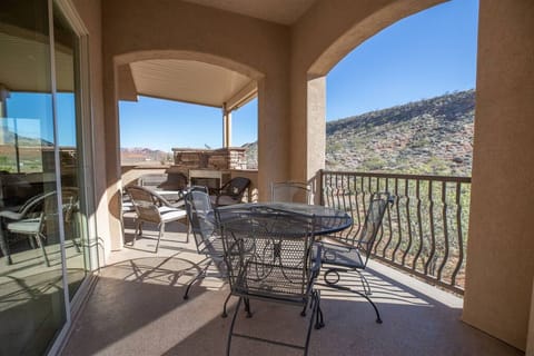 Private Balcony w/ Fireplace, Seating, and Dining