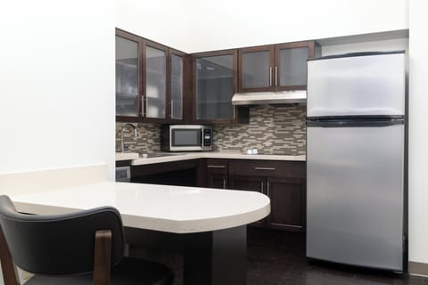 Suite, 1 Bedroom, Accessible, Kitchen | Private kitchen | Full-size fridge, microwave, stovetop, dishwasher