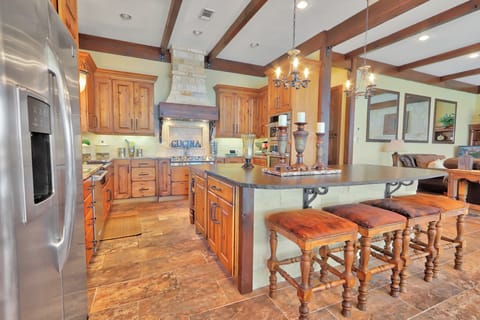 06cc9b3847d2834c35a5795eeb3854f7e52d19d9