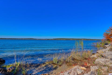 Additional view of entry to lake behind home.