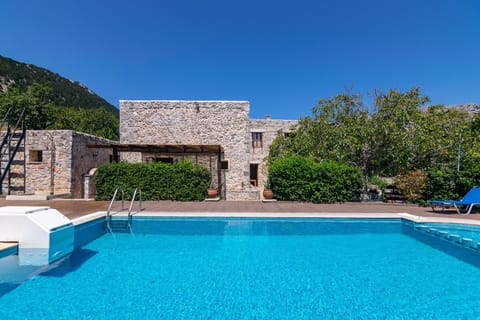 Rural villa,10 guests,Private pool,Near tavern & Sfakia,Crete
