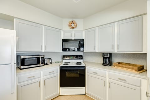 Easily prepare homecooked meals in the fully equipped kitchen