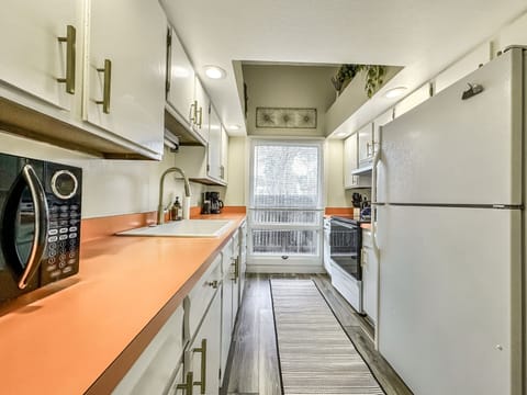 Fully equipped to prepare delicious meals, including spices & coffee