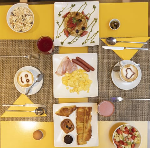 Daily buffet breakfast (EUR 12 per person)
