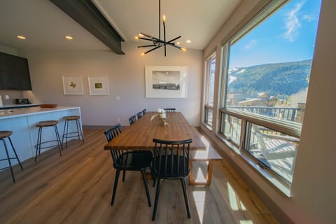 Dine with family and friends #winter