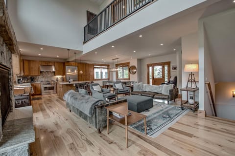 living dining and kitchen