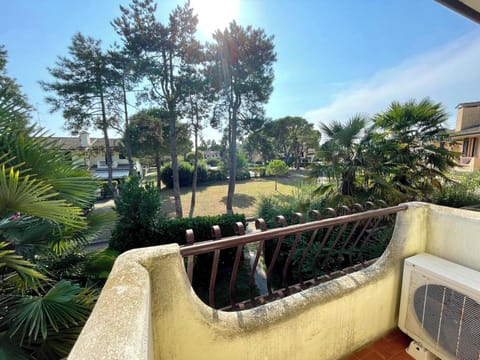 Villa, 2 Bedrooms, Balcony, Garden View | Garden