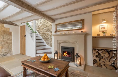 Cottage | Interior