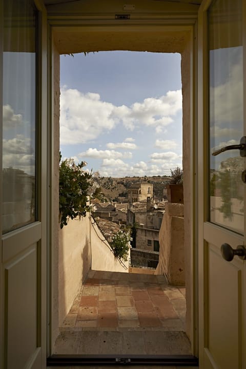 Deluxe Room, Ensuite, City View | Balcony