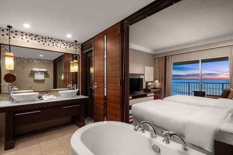 Laguna Club Suite (Club Lounge Access) | Bathroom | Hair dryer, bathrobes, slippers, towels