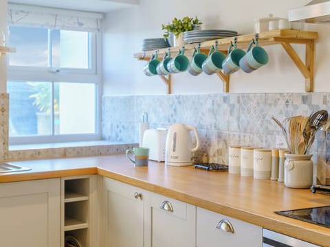 Kitchen | Bon Accorde, Goodwick