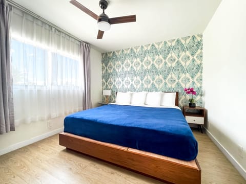 Deluxe Studio Suite | In-room safe, iron/ironing board, free WiFi, bed sheets