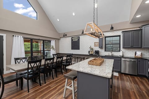 Spacious Kitchen/Dining Area with plenty of seating