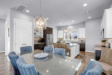 Enjoy your next meal around this table!