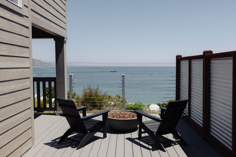 Premium Ocean View Beach Cottage | WiFi