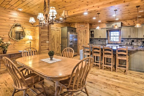 Dining Room | 1st Floor | Open Floor Plan | Central AC | Free WiFi