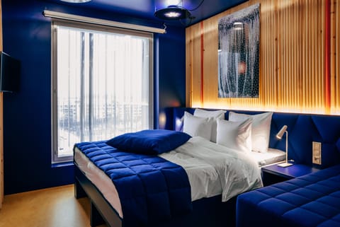 Exclusive Room (Art Exhibit) | Down comforters, blackout drapes, free WiFi, bed sheets