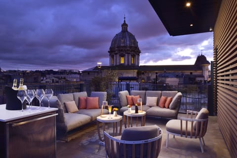 Rooftop terrace