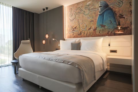 Superior Room | Egyptian cotton sheets, premium bedding, down comforters, pillowtop beds