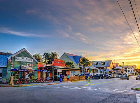 A short stroll to All Island Favorites!