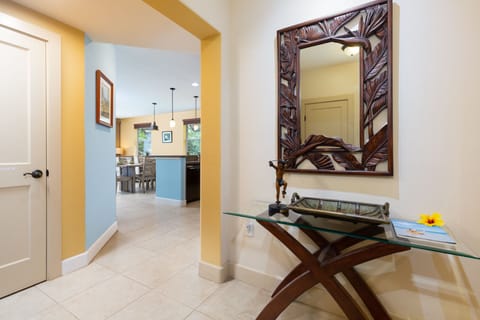 Hallway entry to unit.