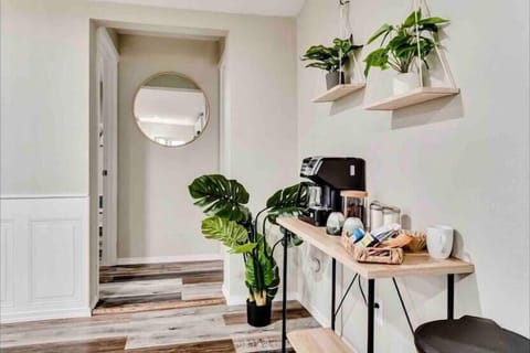 Enjoy complimentary coffee and free Wi-Fi 