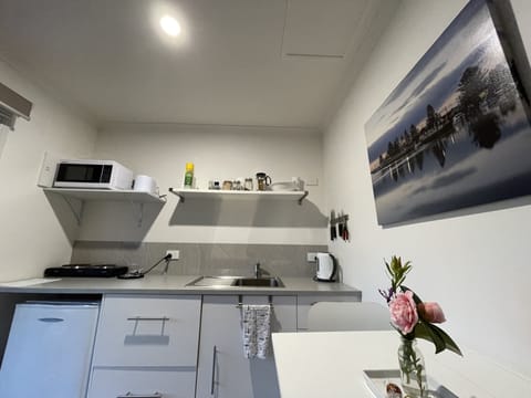 Standard Studio Suite | Private kitchen | Microwave, stovetop, espresso maker, coffee/tea maker