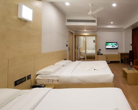 Family Quadruple Room | Premium bedding, in-room safe, iron/ironing board, free WiFi