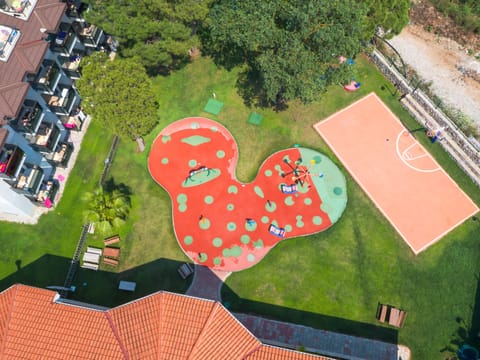 Children's play area - outdoor