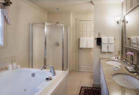 Katherine's Suite | Bathroom | Separate tub and shower, jetted tub, hydromassage showerhead