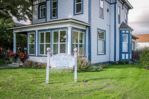 Outside of the Palmer House.